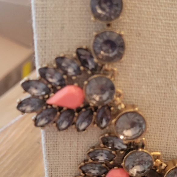 J Crew Statement Necklace - Picture 3 of 8